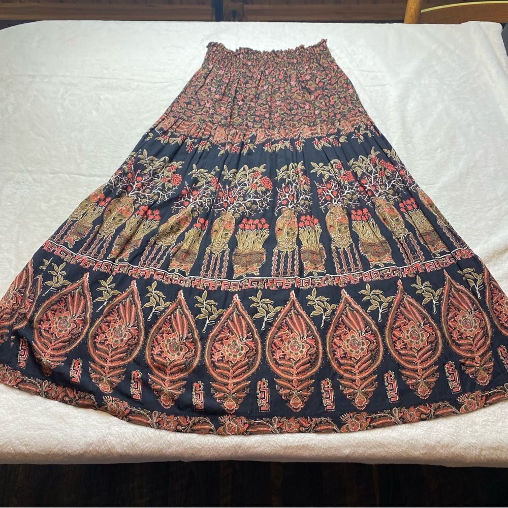 Fortina Vintage Floral Design Black Red Boho Skirt Size Medium - Picture 1 of 11